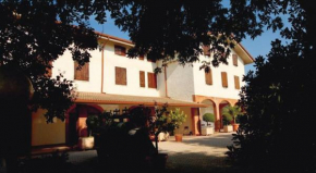 Hotels in Rivoli Veronese
